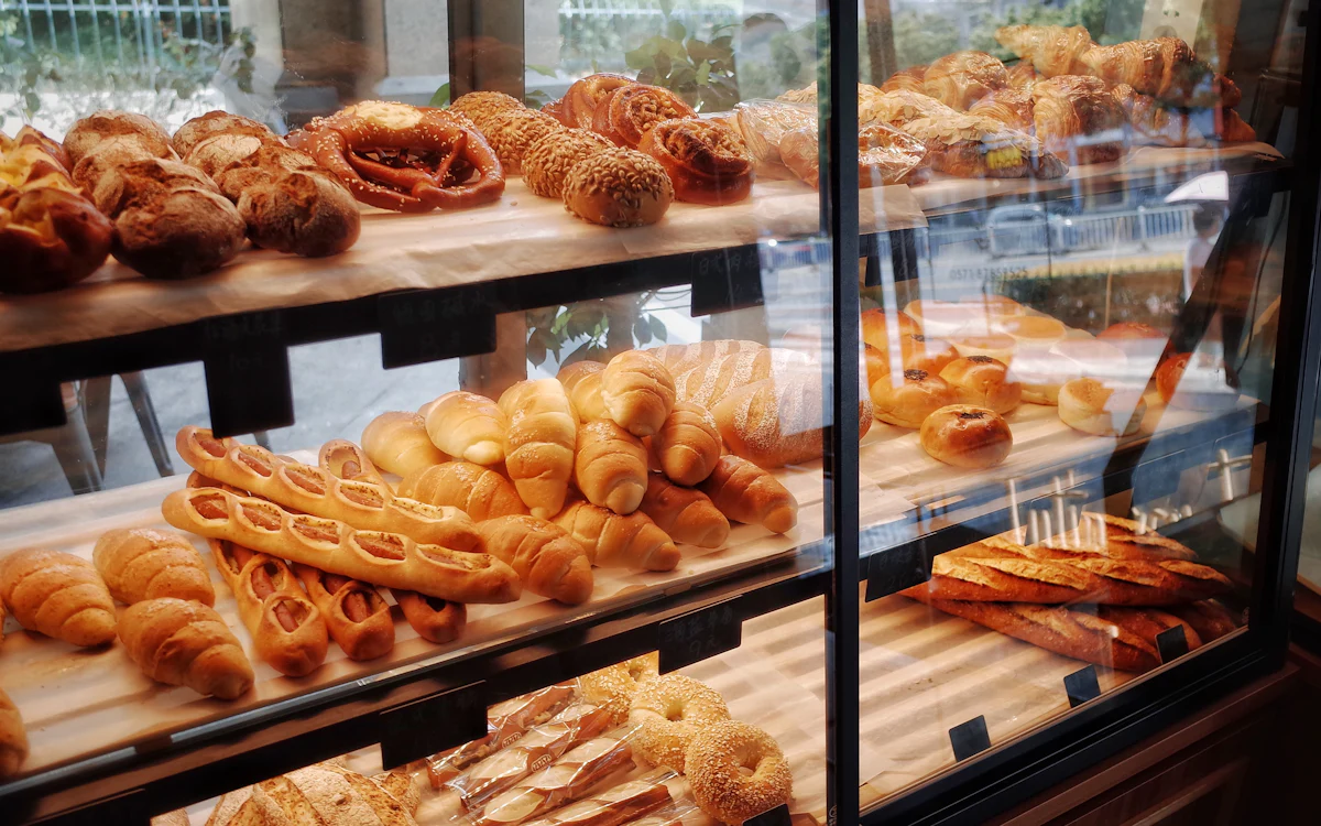 Aparador d'un forn de pa i pastisseria